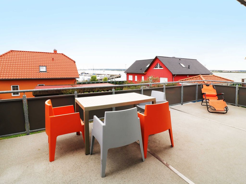 Balkon mit Blick auf Peenestrom