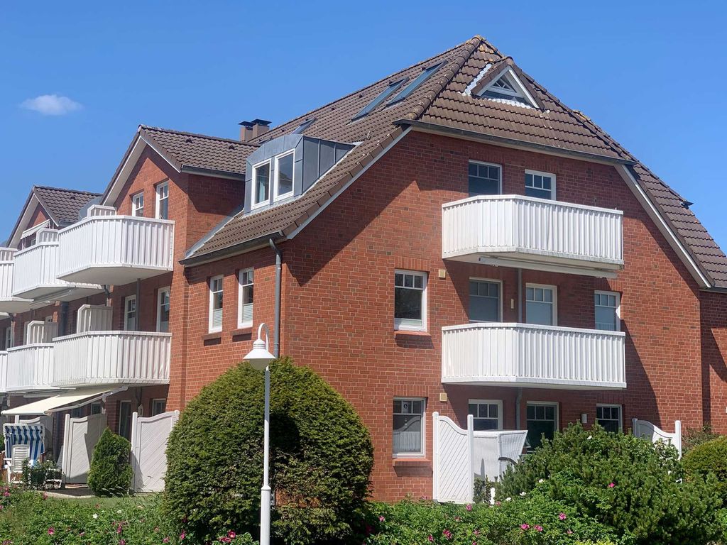Schöne ,helle, ruhig gelegene Obergeschosswohnung mit 2 Schlafzimmern in St. Peter Böhl:
Zum Leuchtturm 10 Wohnung 12