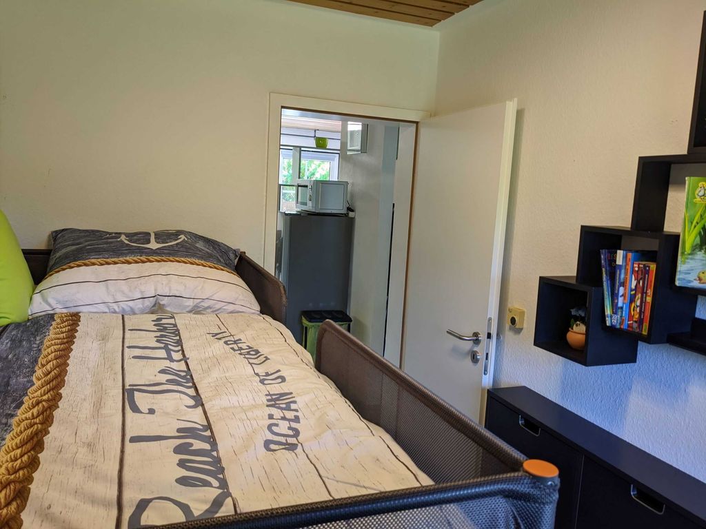 Schlafzimmer mit Doppelbett