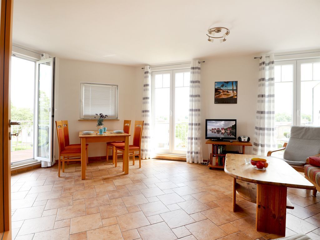 Achtern Diek App. 27- Blick durchs Appartement