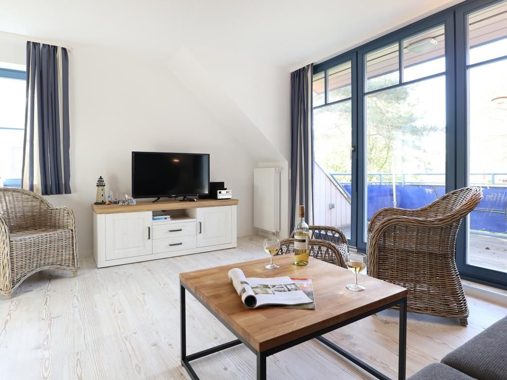 Papillon Whg. Pa12/5 - Blick vom Sofa auf den TV