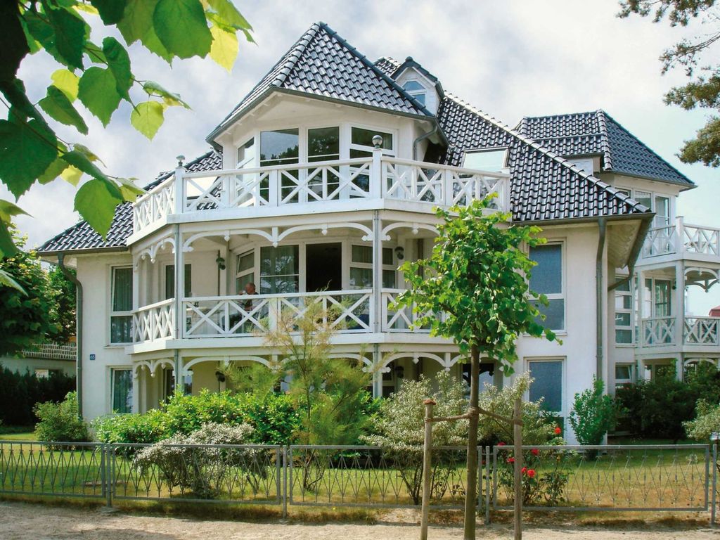 Haus Strelasund bei  c a l l s e n - appartements