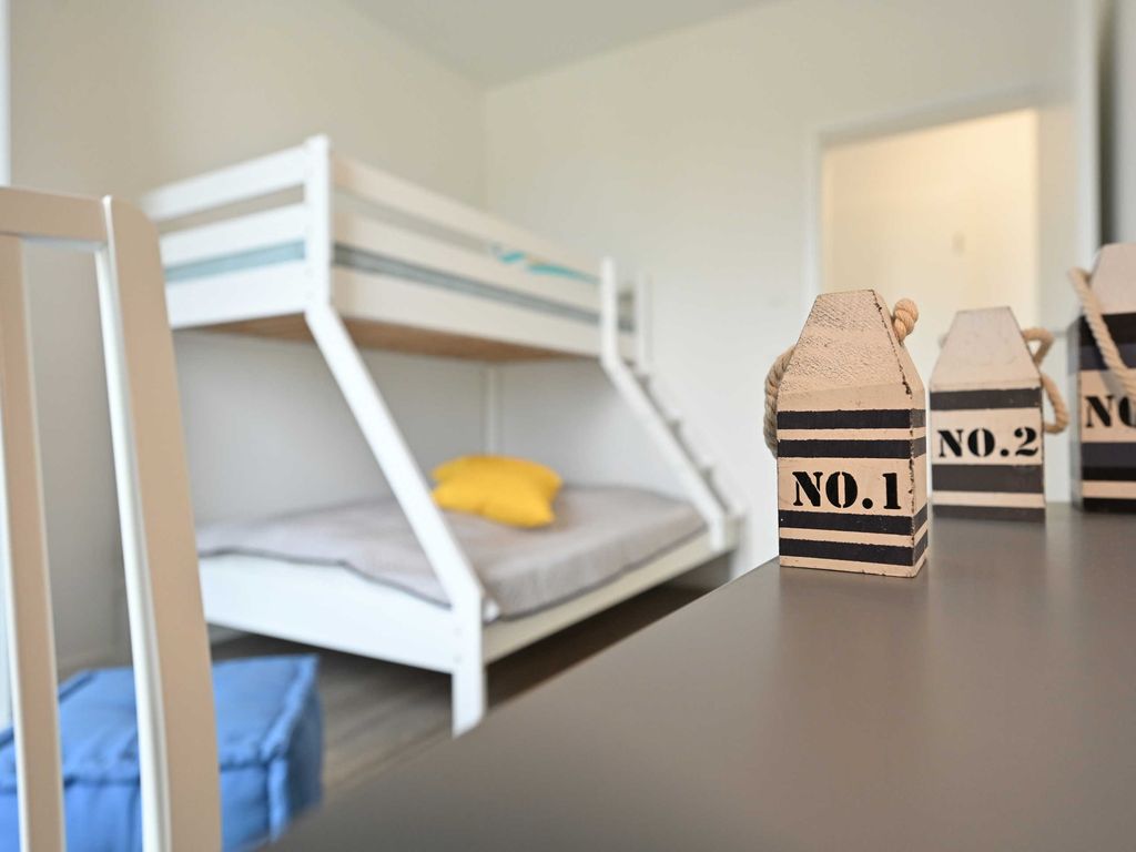 Schlafzimmer mit drei Schlafplätzen