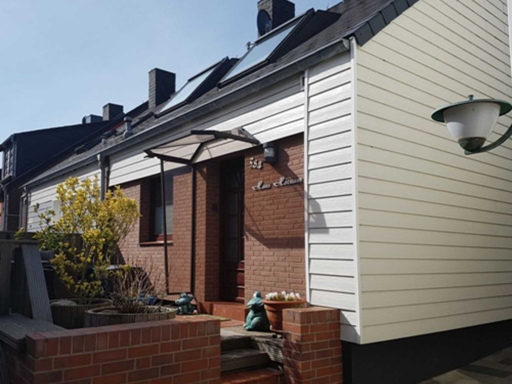 Vorderansicht des Hauses
