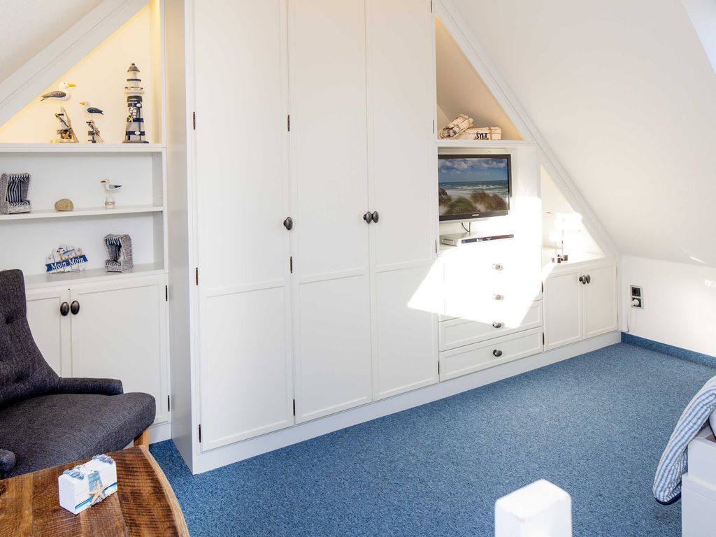 Carlotta's Beachroom