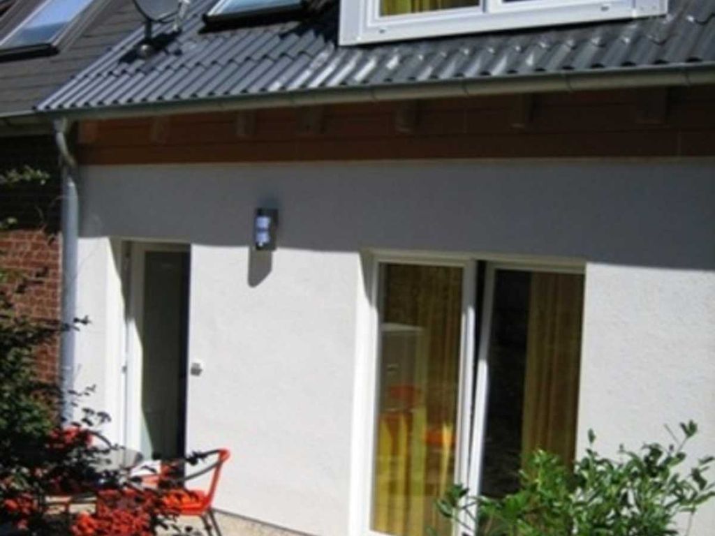 Terrassenbereich Haushälfte 1