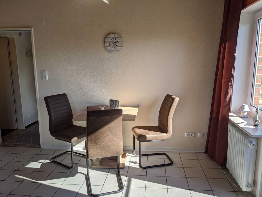 Esstisch im Wohnzimmer