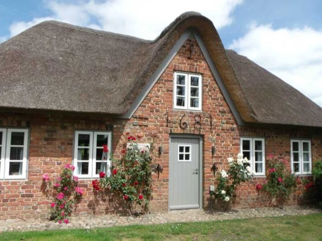 Opas Hus