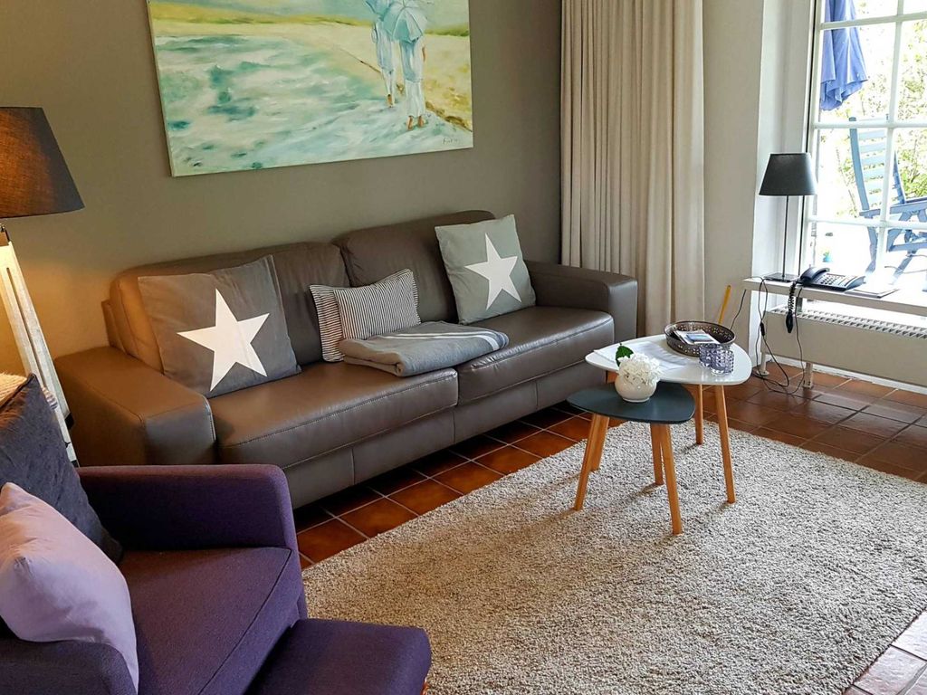 Wohnzimmer mit direktem Zugang zur Terrasse