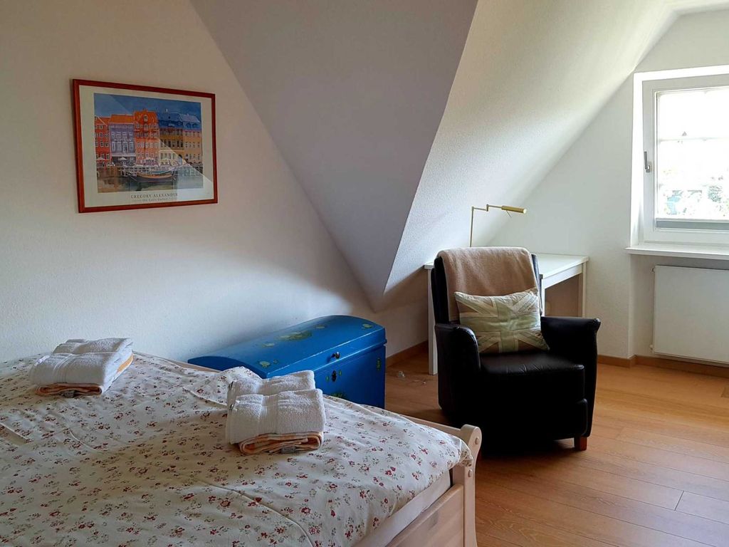 2. Schlafzimmer