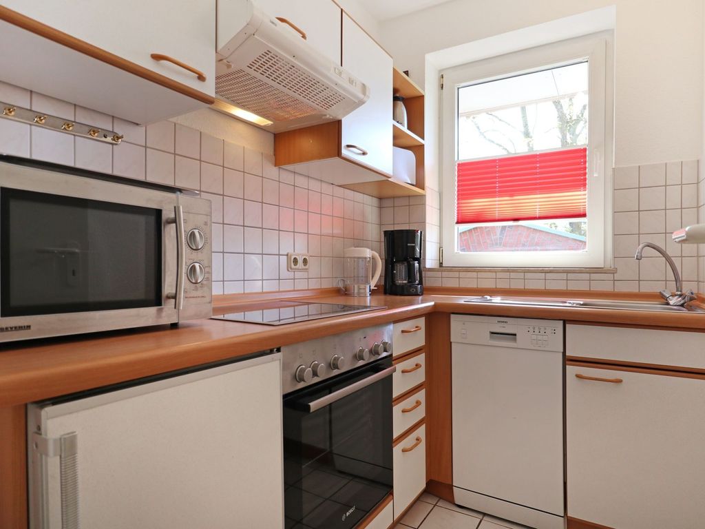 Goosbrink Whg. 29 - Blick in die separate voll ausgestattete Küche