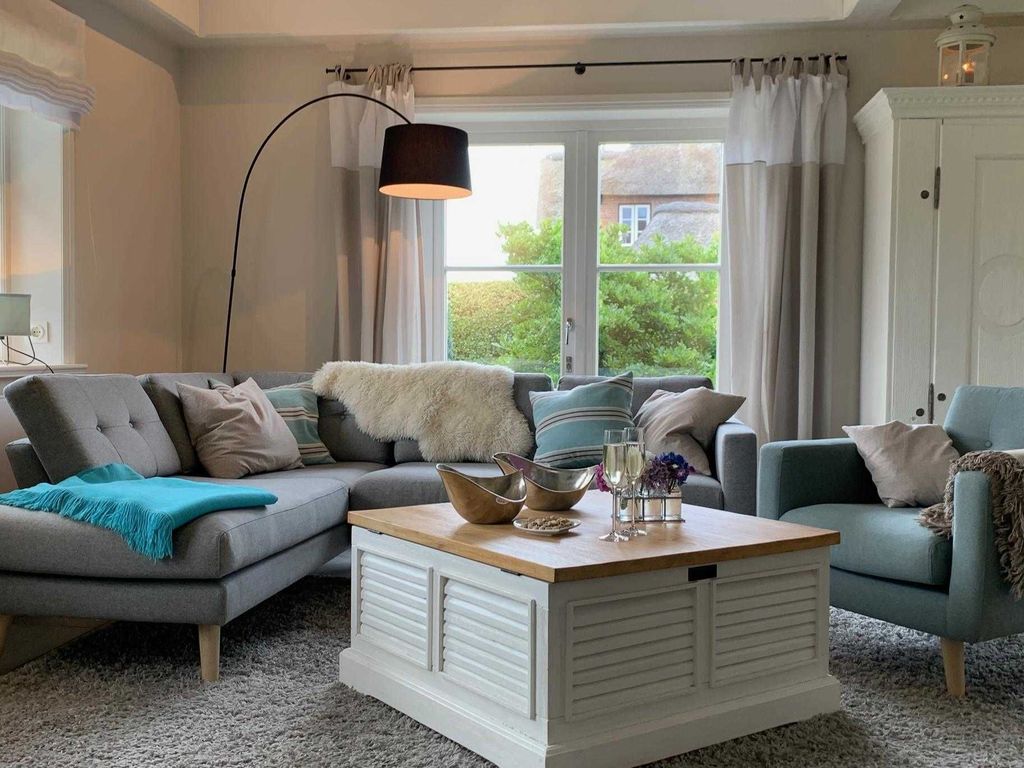 Das Wohnzimmer lädt zum Verweilen ein