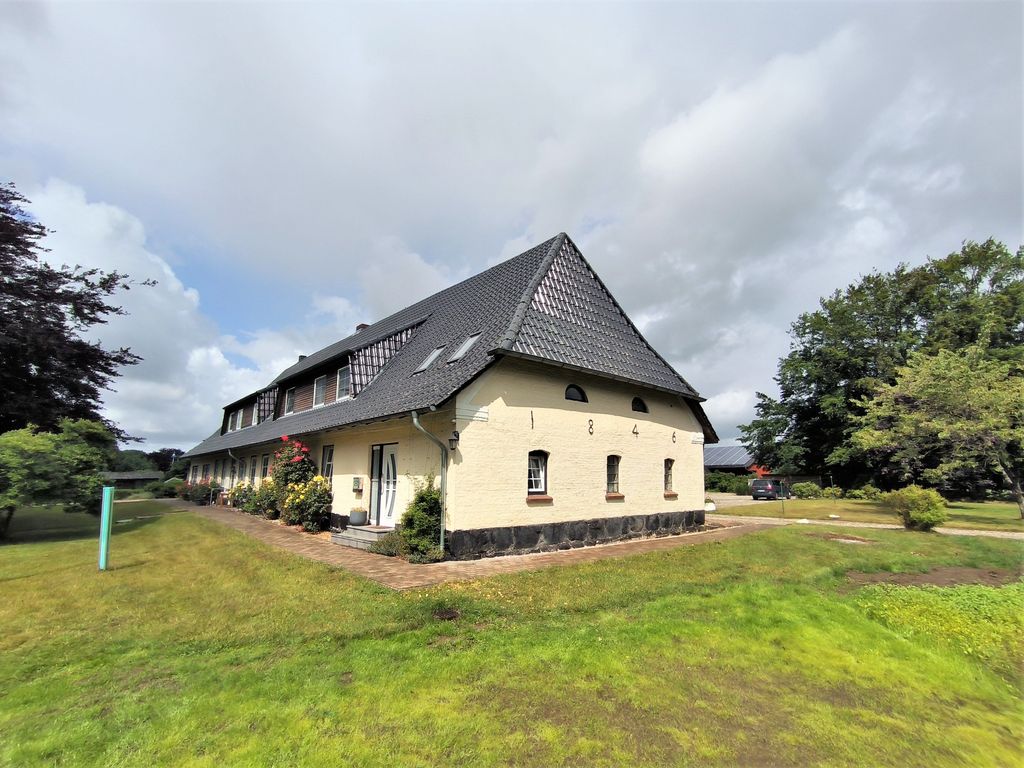 Haupthaus mit Ferienwohnung im Obergeschoss