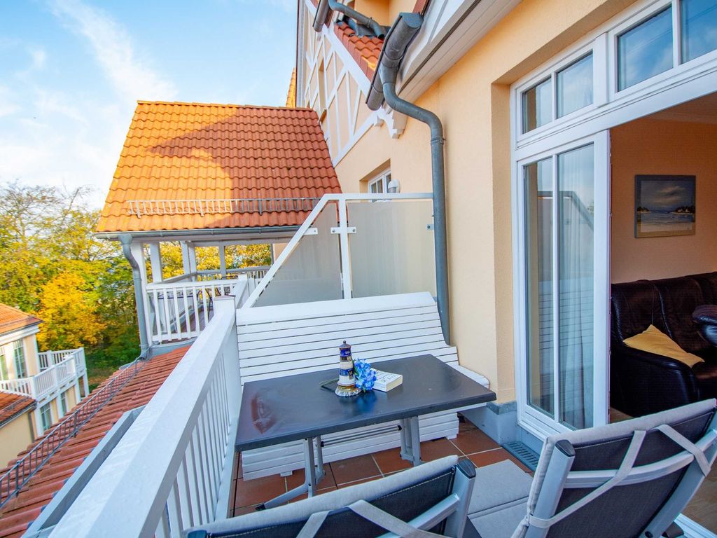 Der möblierte West-Balkon