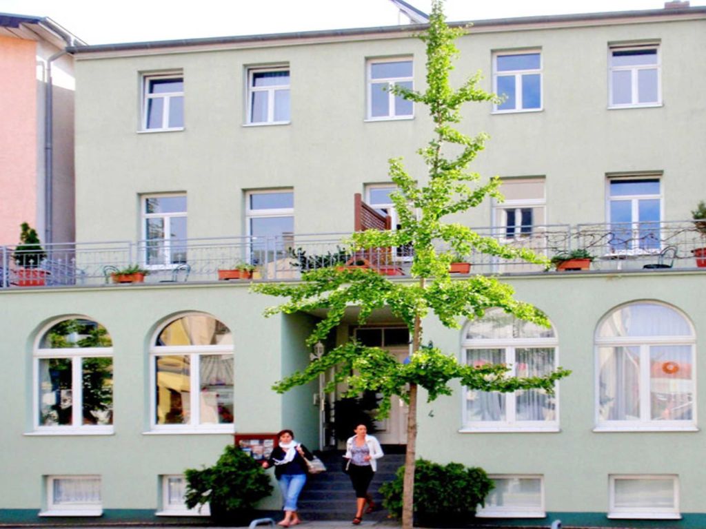 Hotel Garni Villa Ostseegruss - Unser Haus von außen.