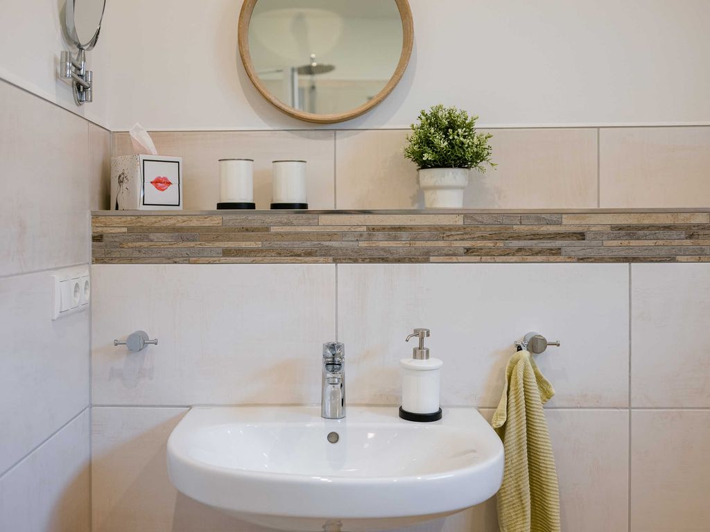 Badezimmer EG