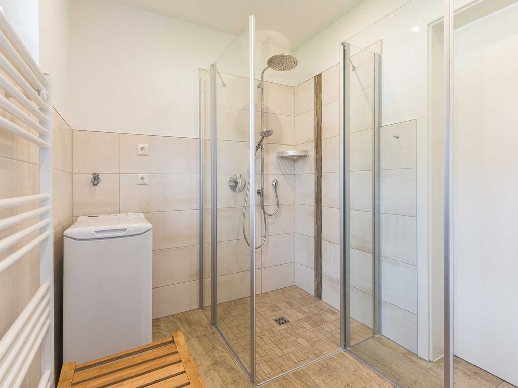 Badezimmer EG
