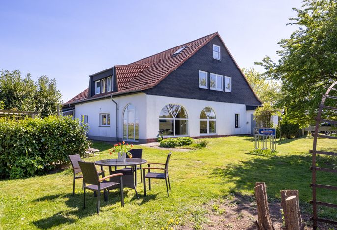 Kombi-Gruppenbuchung Ferienhaus Kleckerburg bis 25 Personen