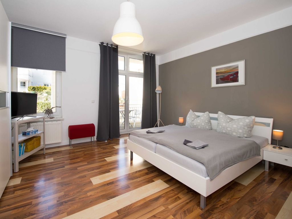 Ferienwohnung mit Balkon im Ostseebad Binz (R)