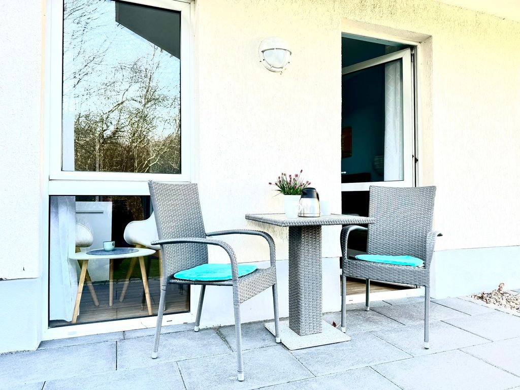 Den morgendlichen Kaffee auf der Terrasse genießen.