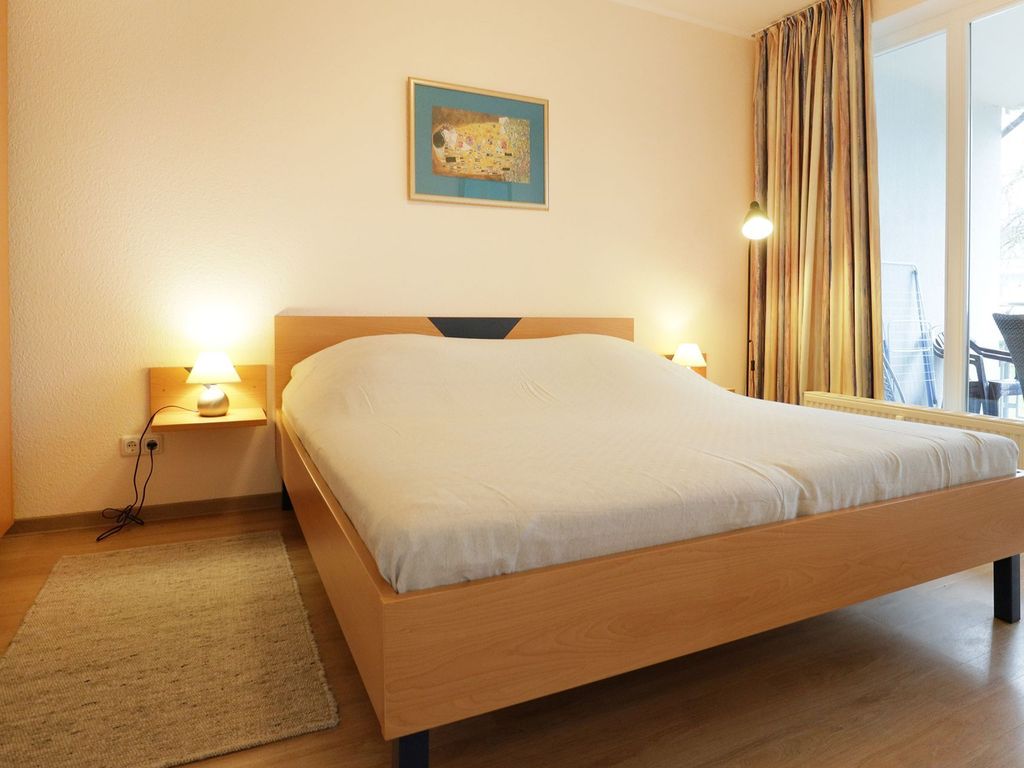 Likedeeler Whg. Li26 - Blick in das Schlafzimmer mit Doppelbett
