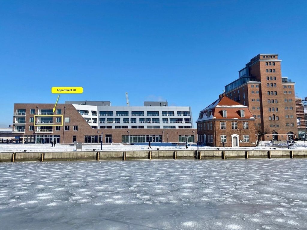 Hafenspitze App.28 - Blick auf das Appartementhaus und das Appartement