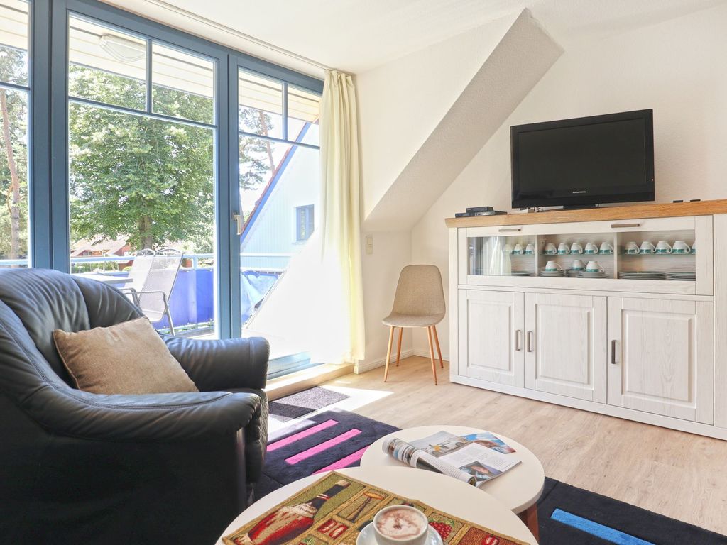 Papillon Whg. 17/8 - Blick vom Sofa auf den TV