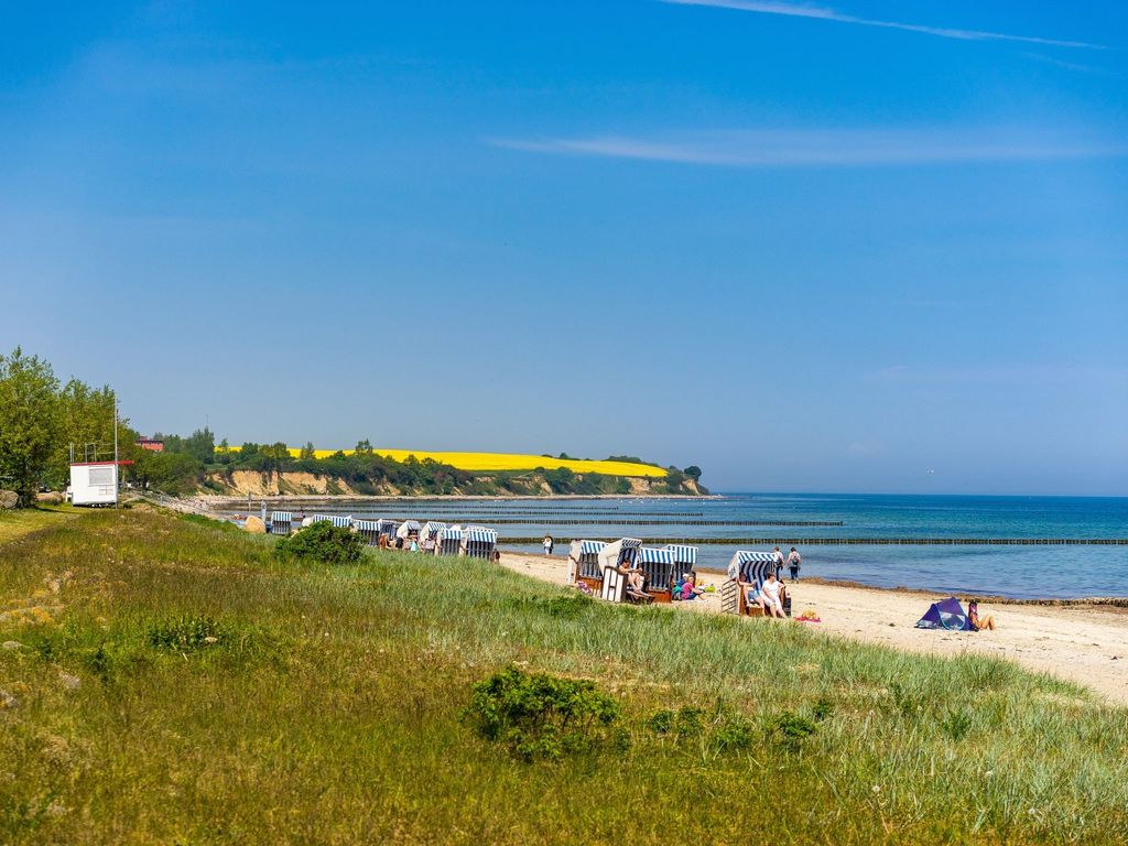 Ostseebad Boltenhagen - Blick auf die Steilküste im OT Redewisch