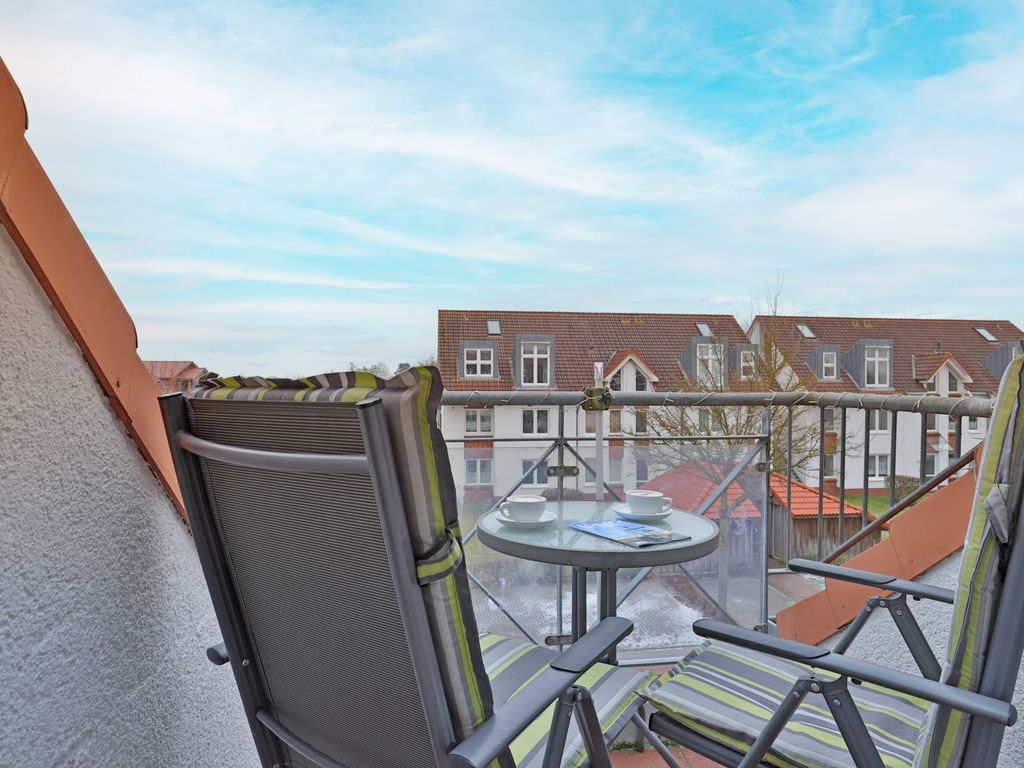 Sünnslag App.13/59 - Blick auf den Balkon und die Umgebung