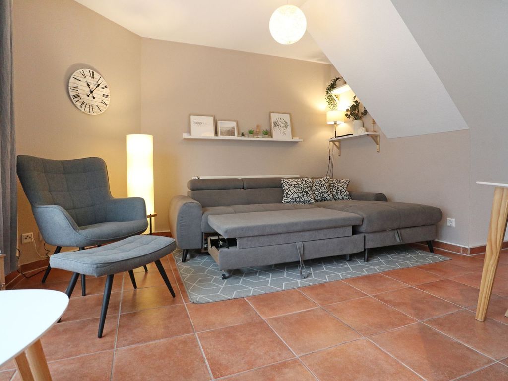 Haus Rosenhof Whg. Britta - Blick auf das Schlafsofa (1,25 x 1,90m)