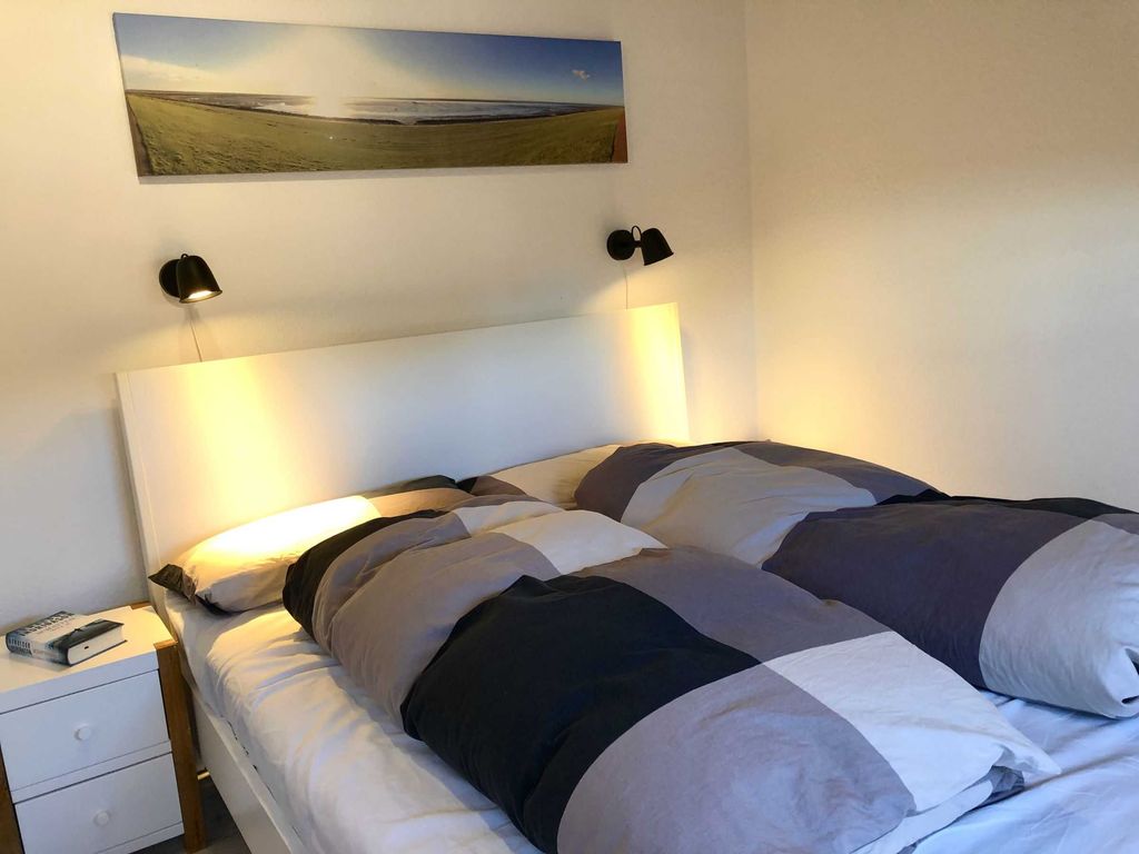 Schlafzimmer mit doppelbett