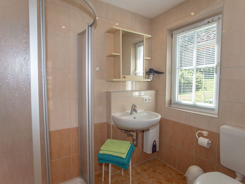 das Badezimmer, klein aber fein