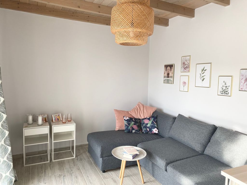 Wohnzimmer mit Schlafcoach