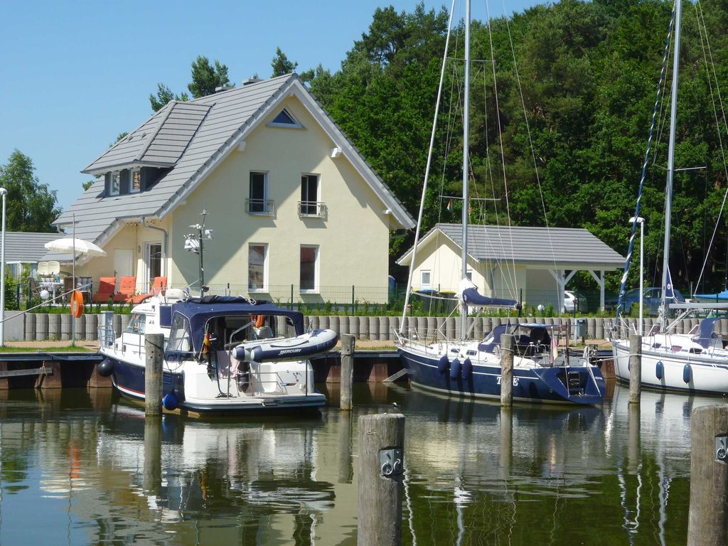 Kapitänsresidenz am Hafen Stagnieß direkt am Wasser gelegen, traumhafter Wasserblick aus allen Fenstern