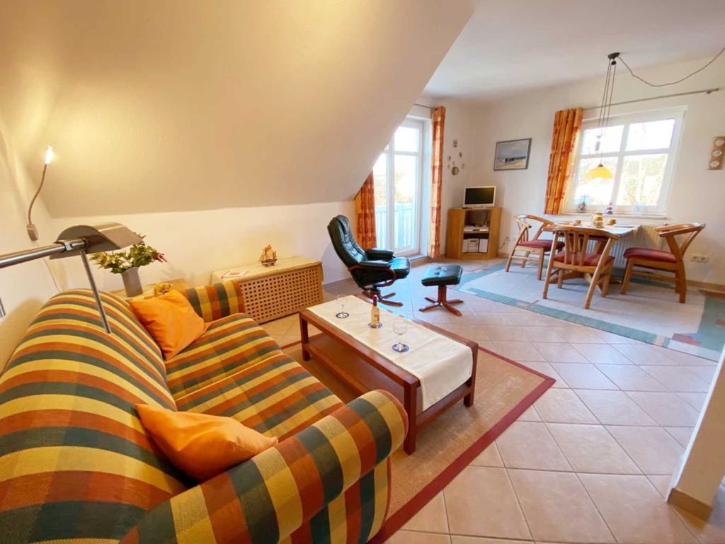Wohnzimmer mit Schlafcouch