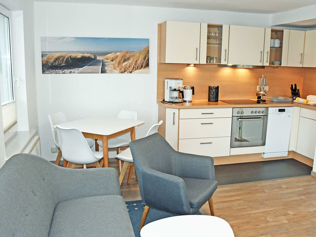 03 Ferienwohnung m. Seeblick u. Terrasse am Hafen in Seedorf