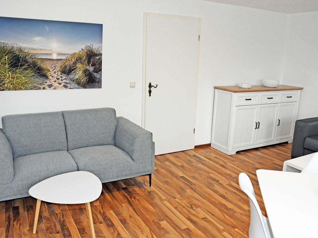 02 Ferienwohnung m. Seeblick u. Terrasse am Hafen in Seedorf