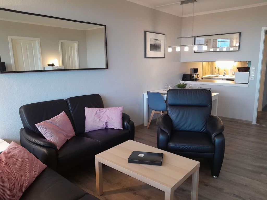 Apartment 574