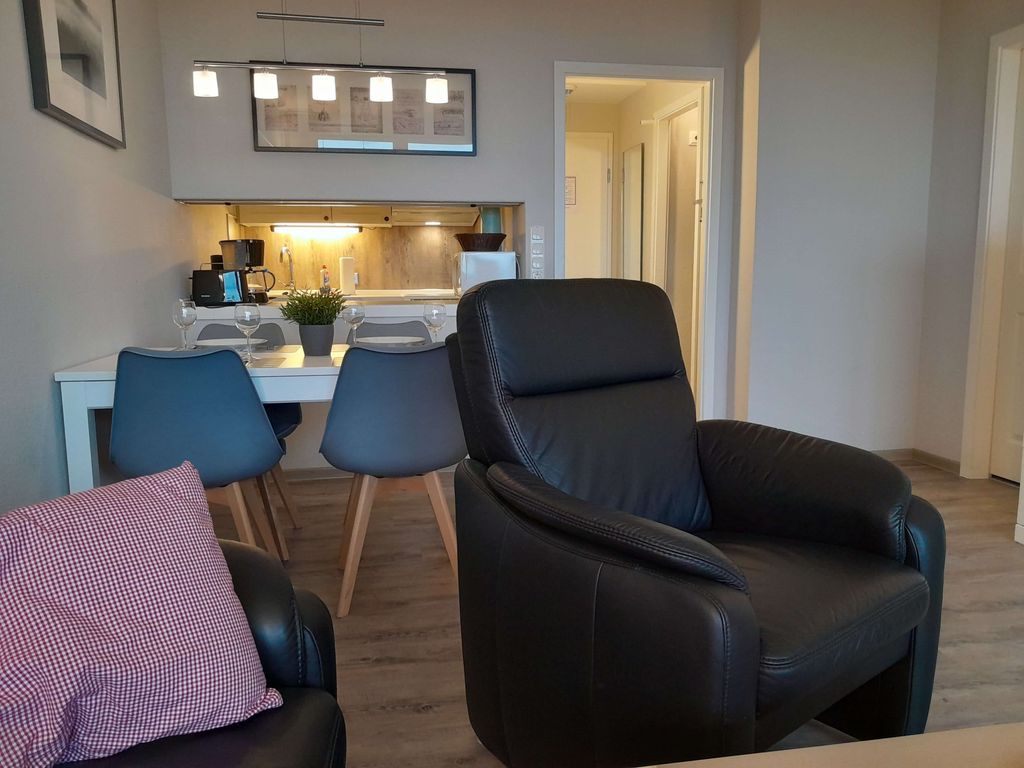 Apartment 574