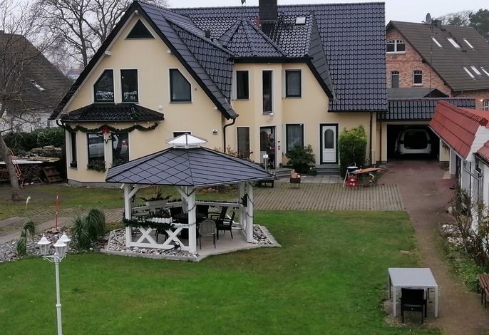 Abendsonne im Wohnhaus