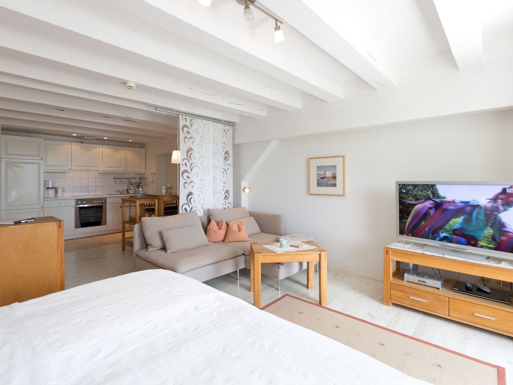 genießen sie Ihren Urlaub entspannt auf dem Sofa