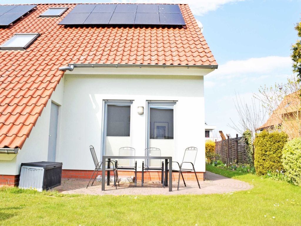 DEB 041 Ferienwohnung am Kurpark Altefähr