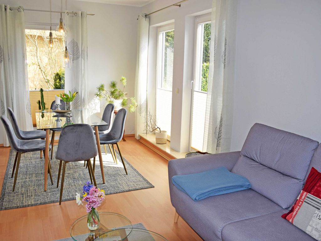 DEB 041 Ferienwohnung am Kurpark Altefähr