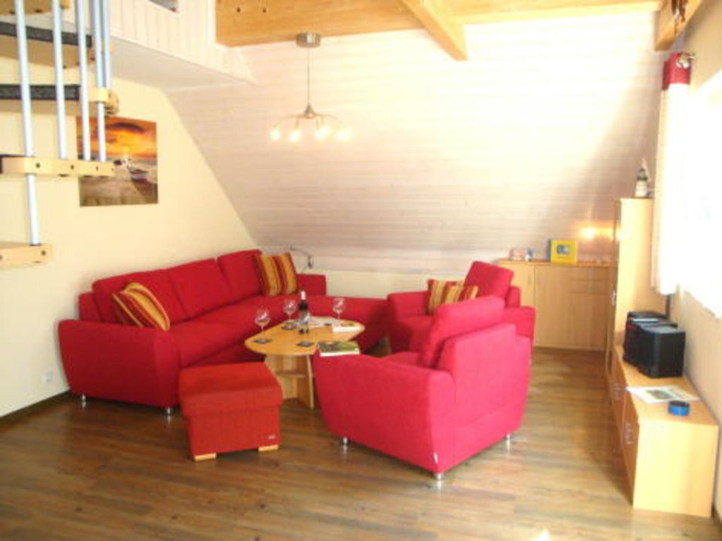 Sitzecke 2 Sessel und Hocker
