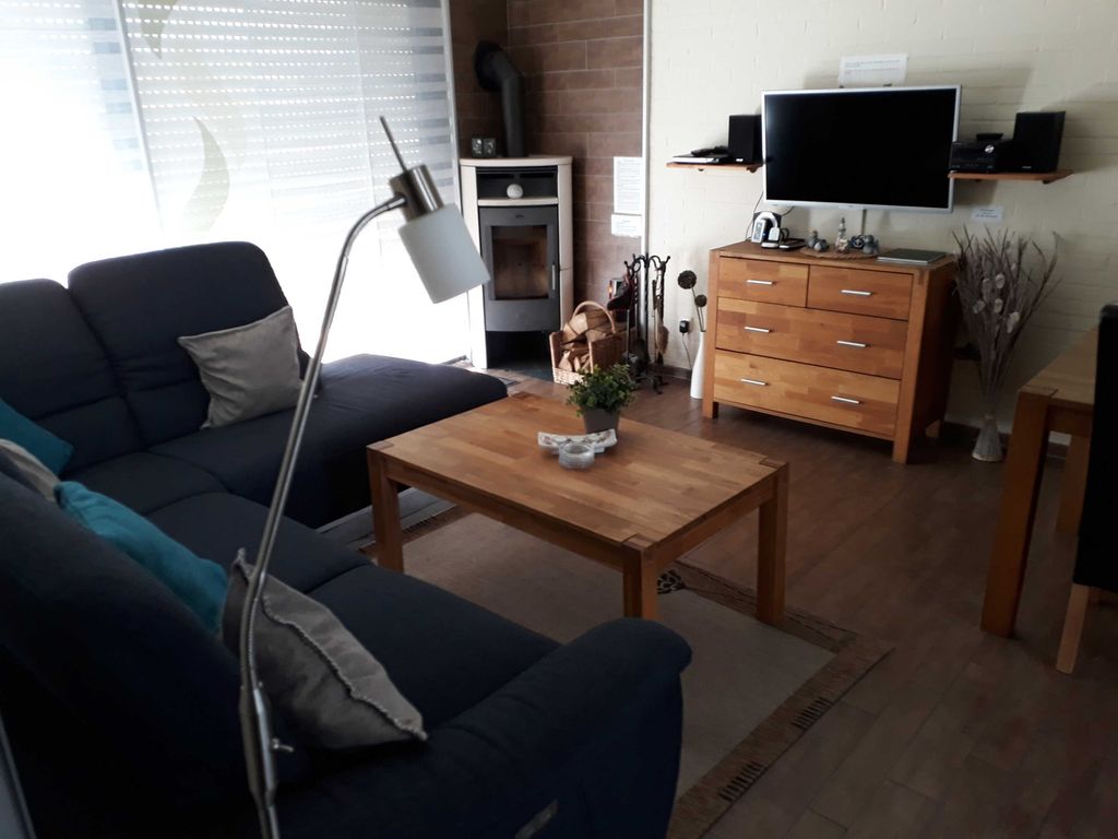 Richtig viel Platz im großen Wohnzimmer.