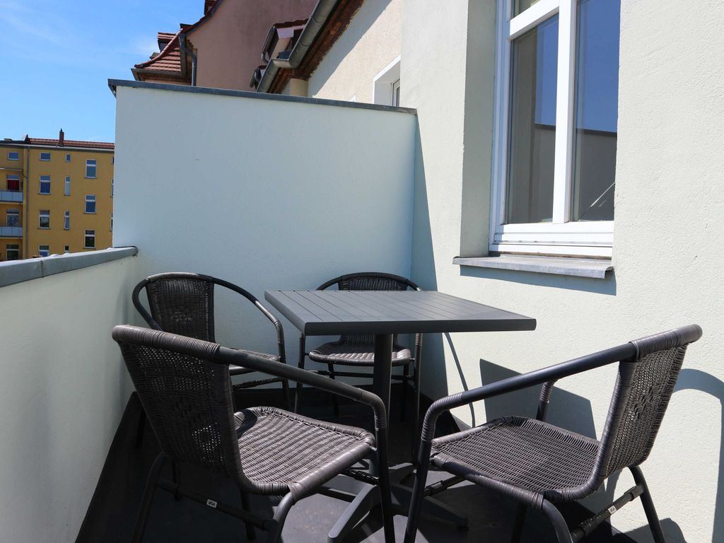 Balkon mit Sitzmöglichkeiten