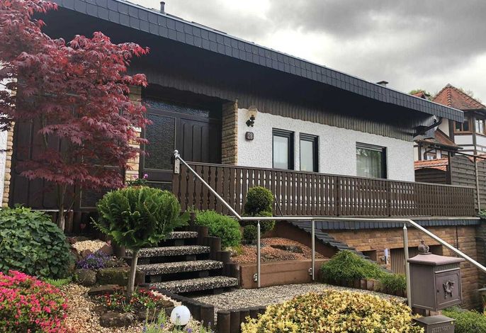 FH für max. 6 Pers. Terrasse+ Balkon, Grillmöglichkeit, Liegewiese, Drei Schlafzimmer