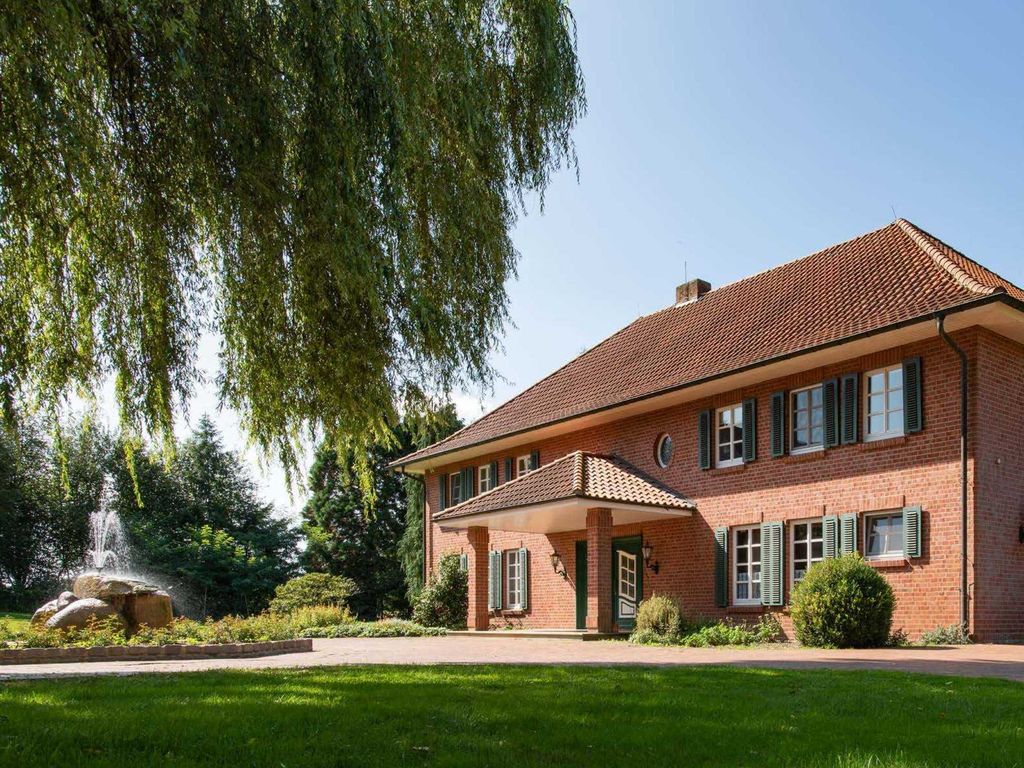 Herrenhaus