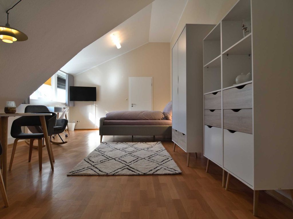 Wohn-Schlafzimmer