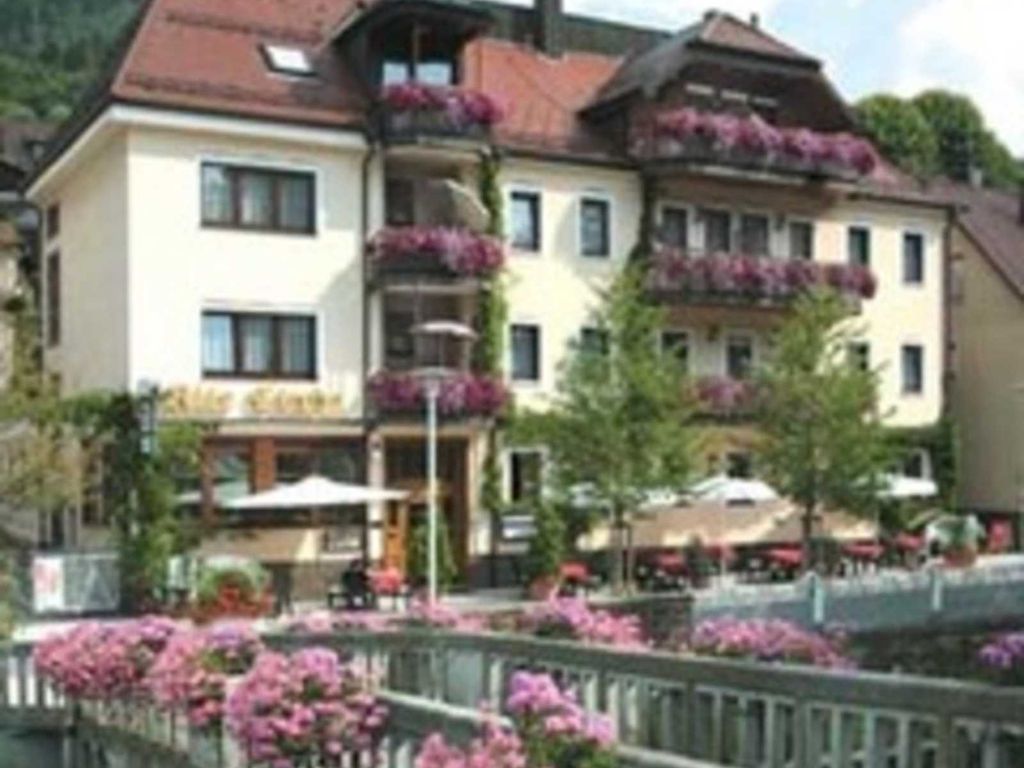 Hotels *** in